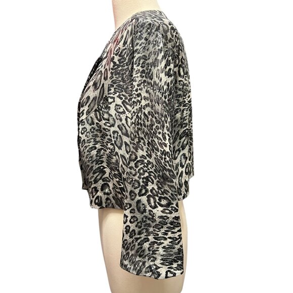 Short animal print jacket with silver metallic accents - Picture 3 of 5